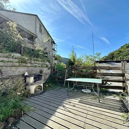 Vintage 2 Black Am Kurpark Von *