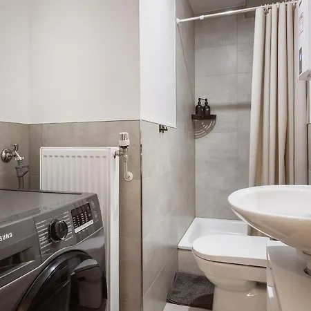 Vintage 2 Black Am Kurpark Von